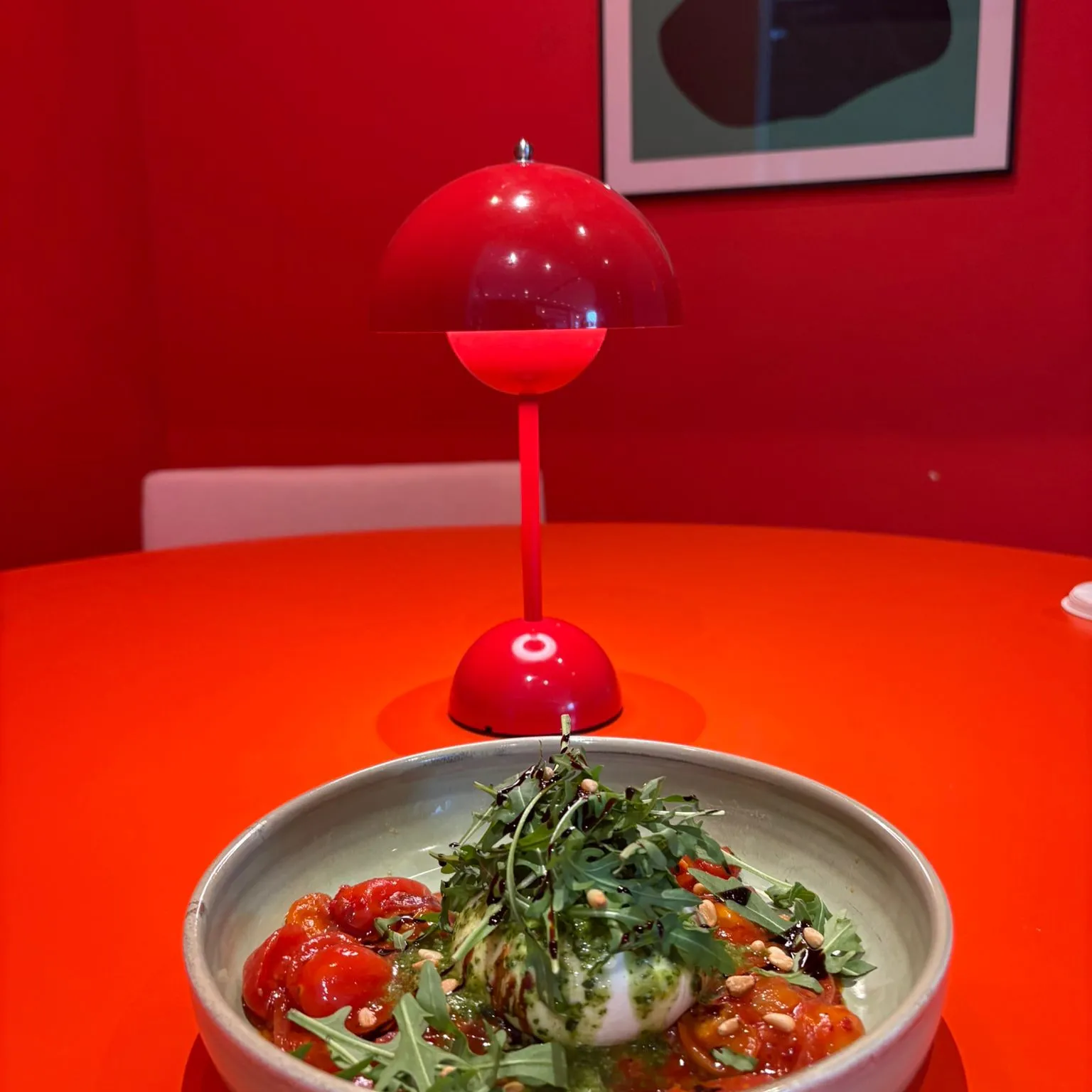 Burrata met tomaat en basilicum